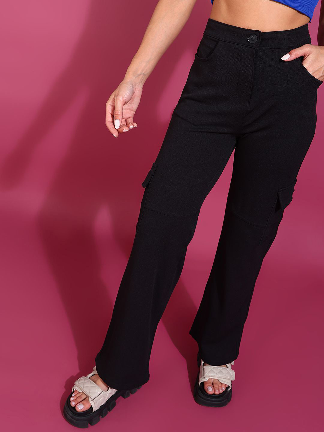 

BAESD Women Relaxed Straight Leg Straight Fit High-Rise Cargo Trouser, Black