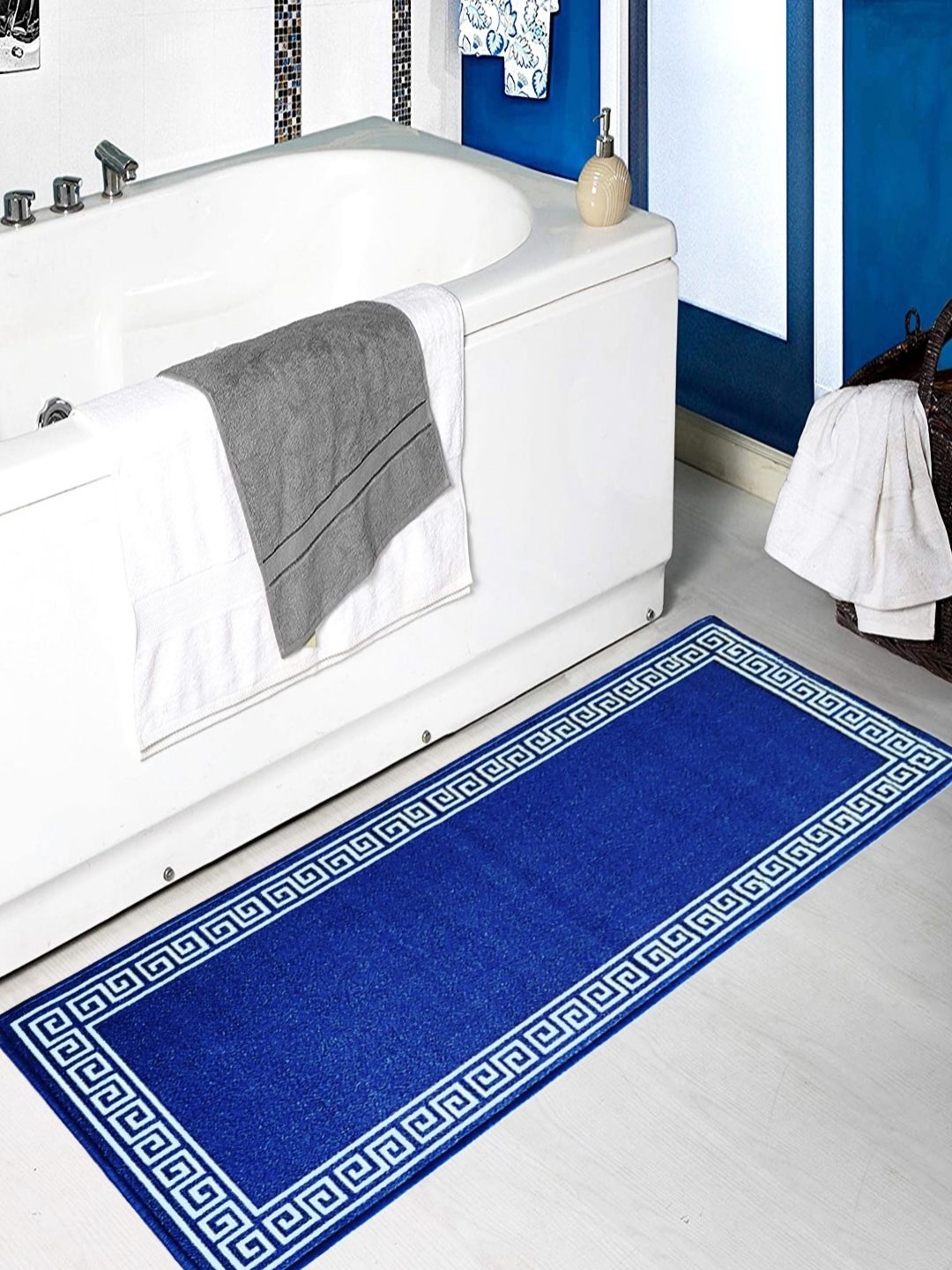 

Matz and More Blue & White Rectangular Printed Runner