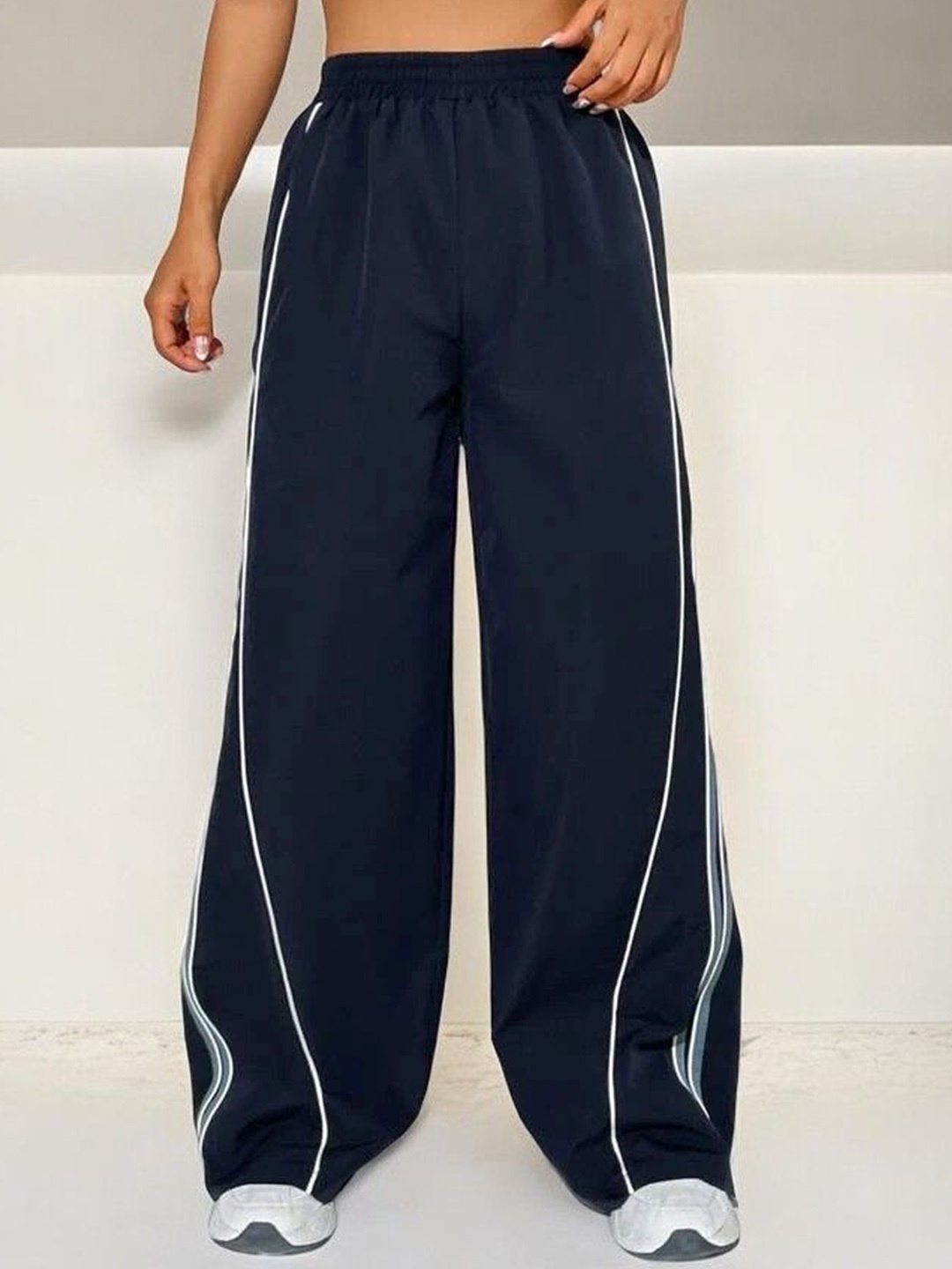 

TABADTOD Women Relaxed Loose Fit Trousers, Navy blue