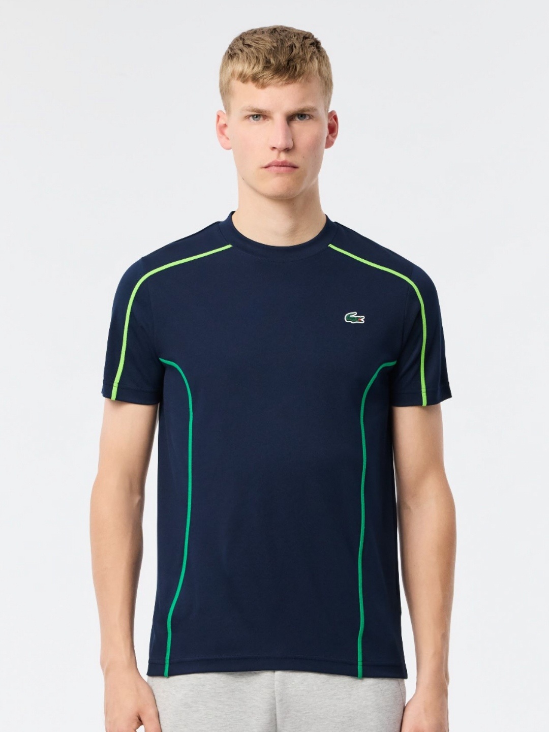 

Lacoste Men Applique T-shirt, Navy blue