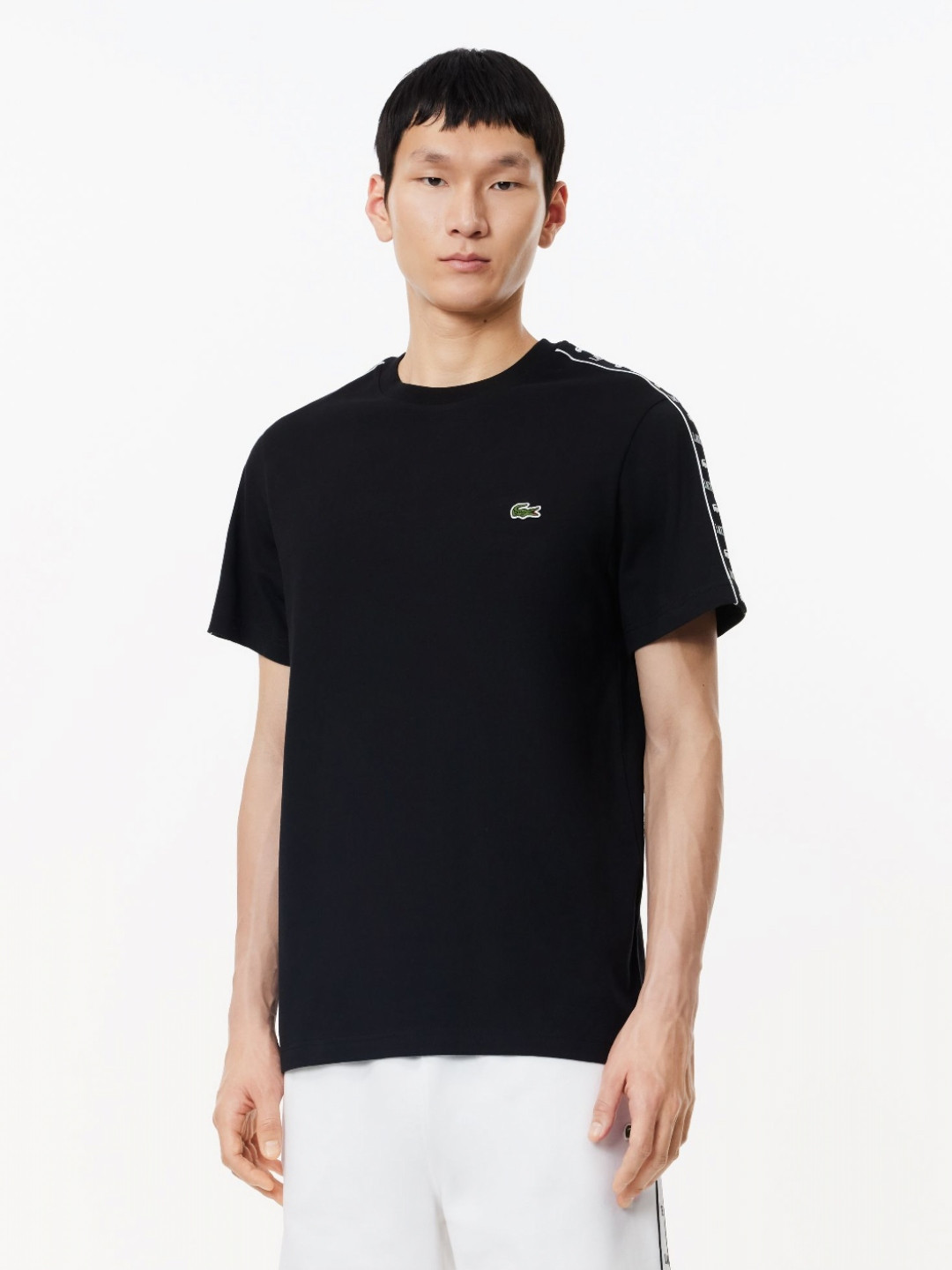 

Lacoste Men Extended Sleeves Applique T-shirt, Black