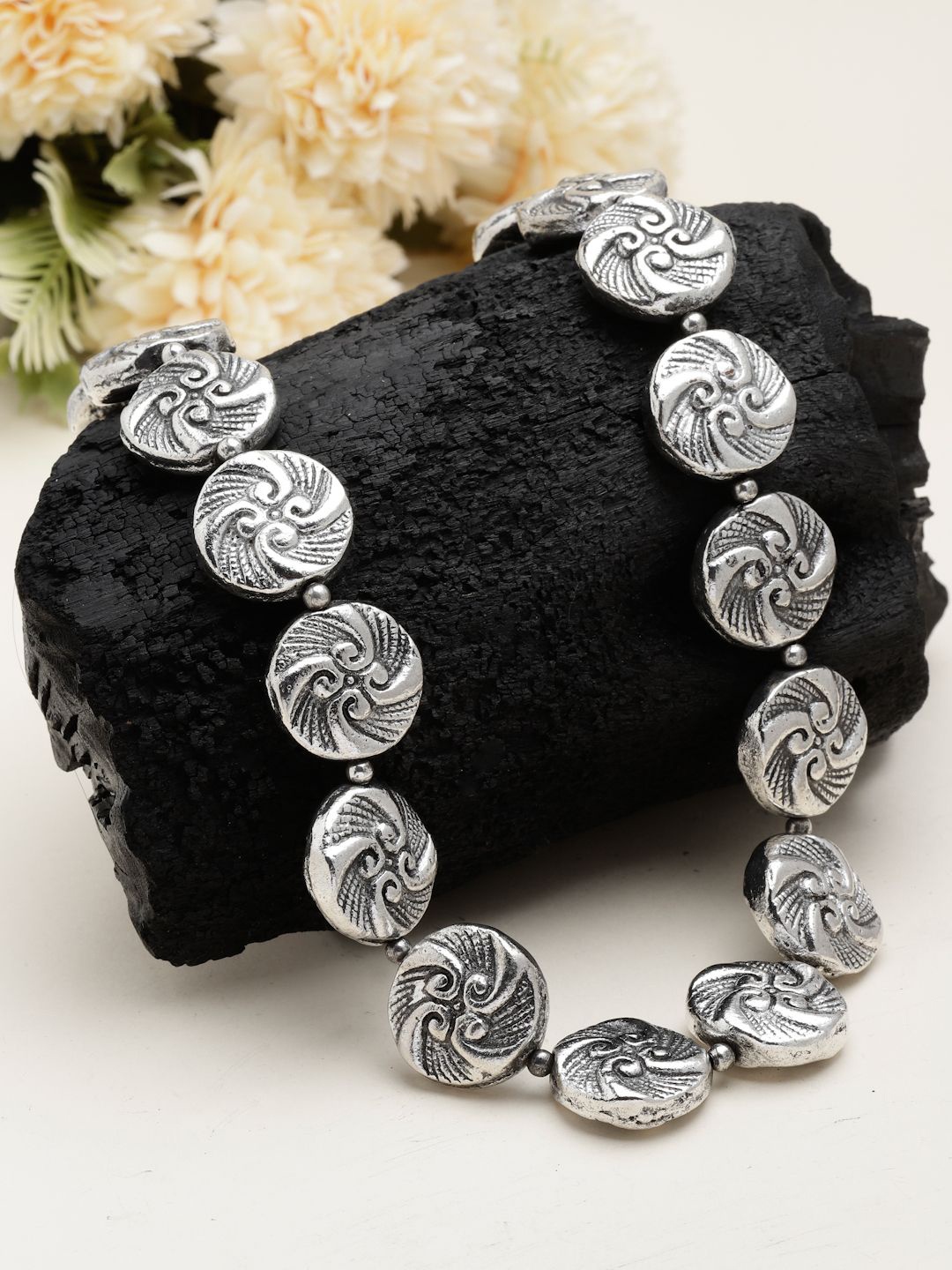 

Moedbuille Silver-Plated Oxidised Necklace
