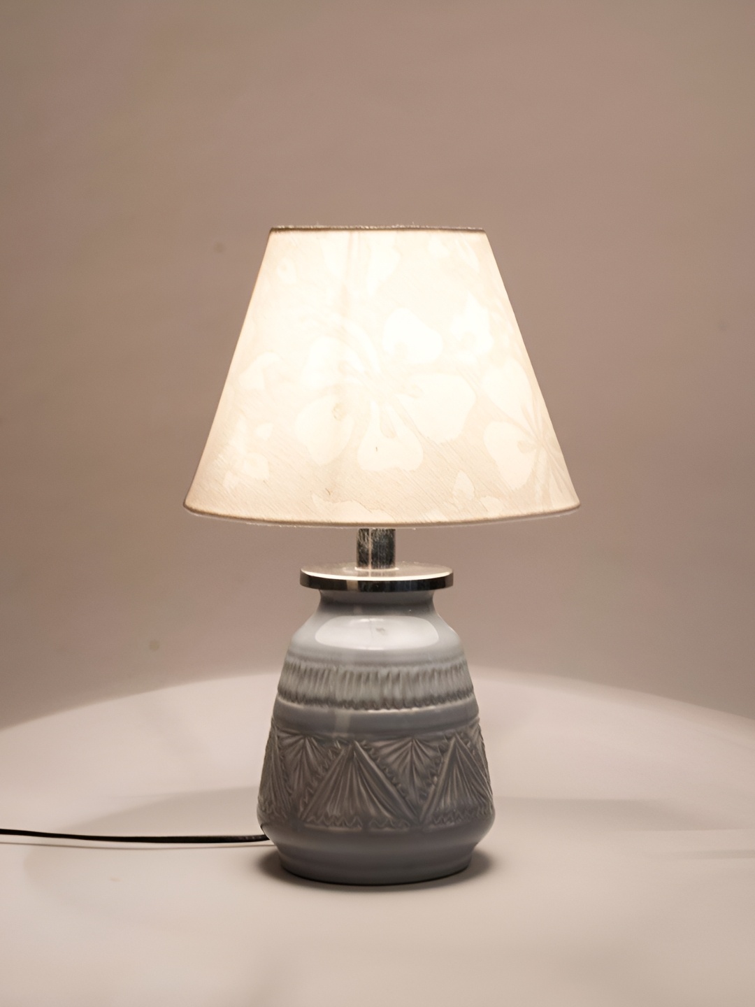 

Fabindia Blue Printed Ceramic Contemporary Frustum Shaped Table Lamp