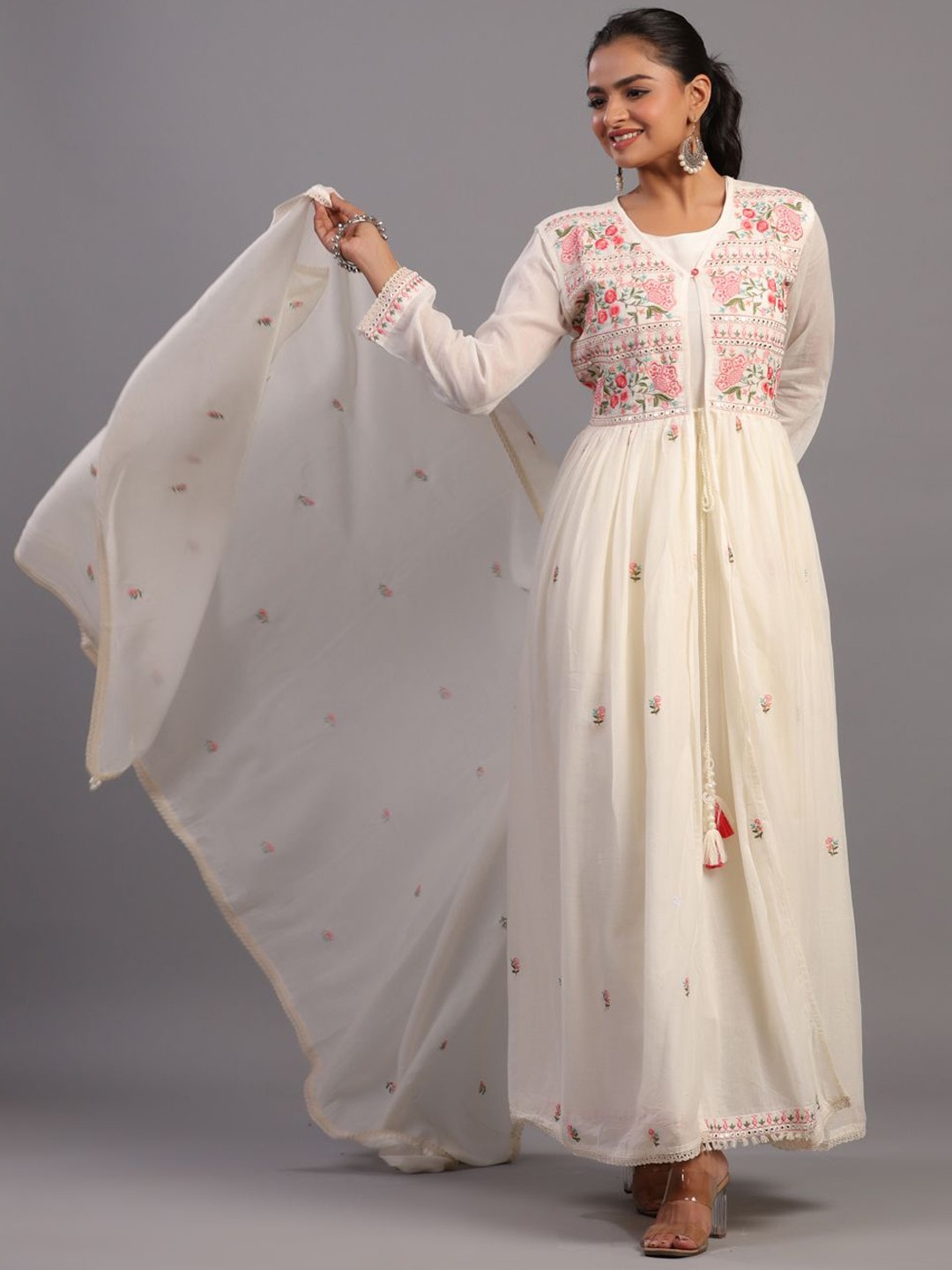 

Amchoor Floral Embroidered Regular Mirror Work Kurta Set & Jacket, Cream