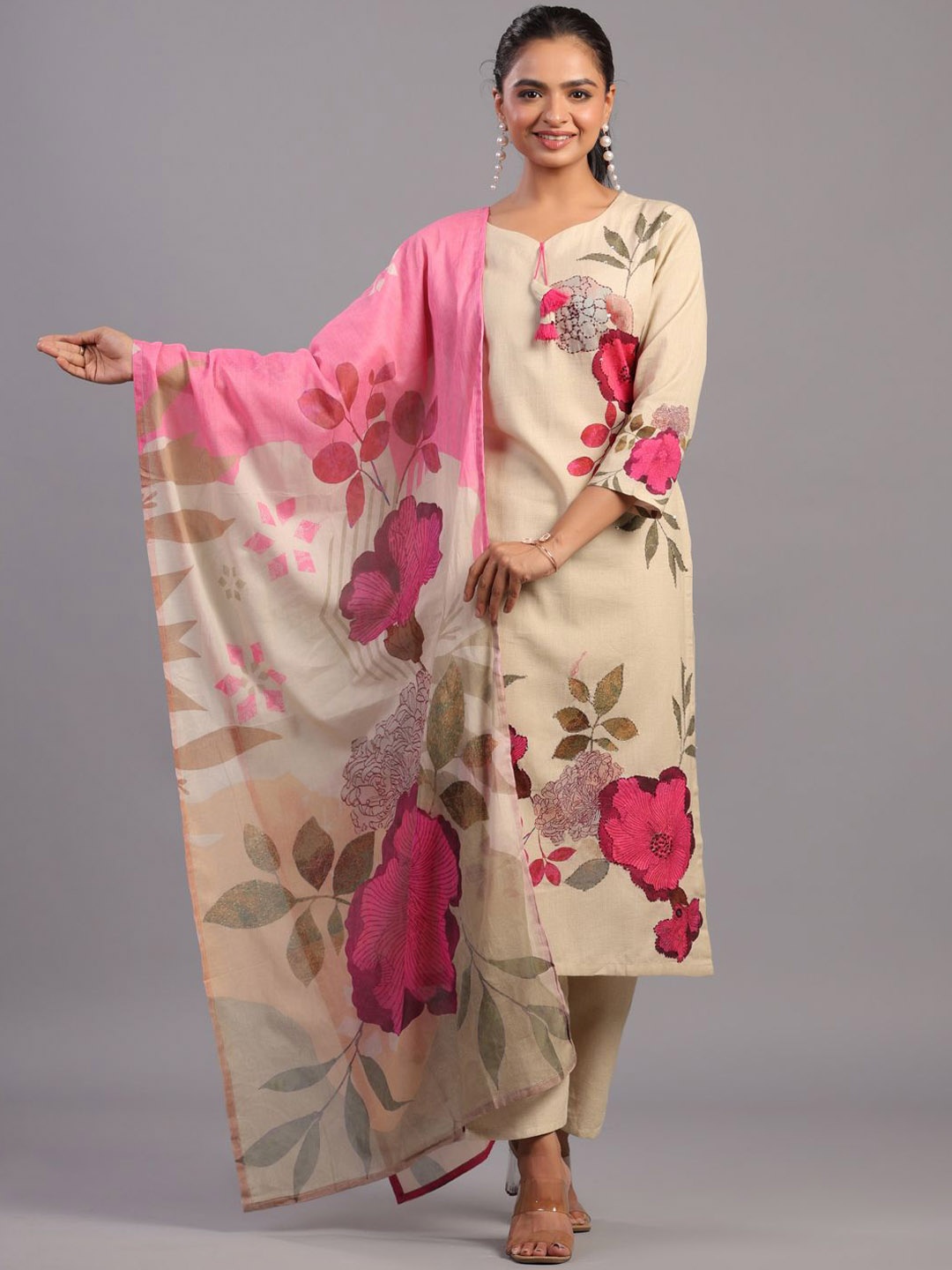 

Amchoor Floral Printed Regular Sequinned Kurta With Trousers & Dupatta, Beige