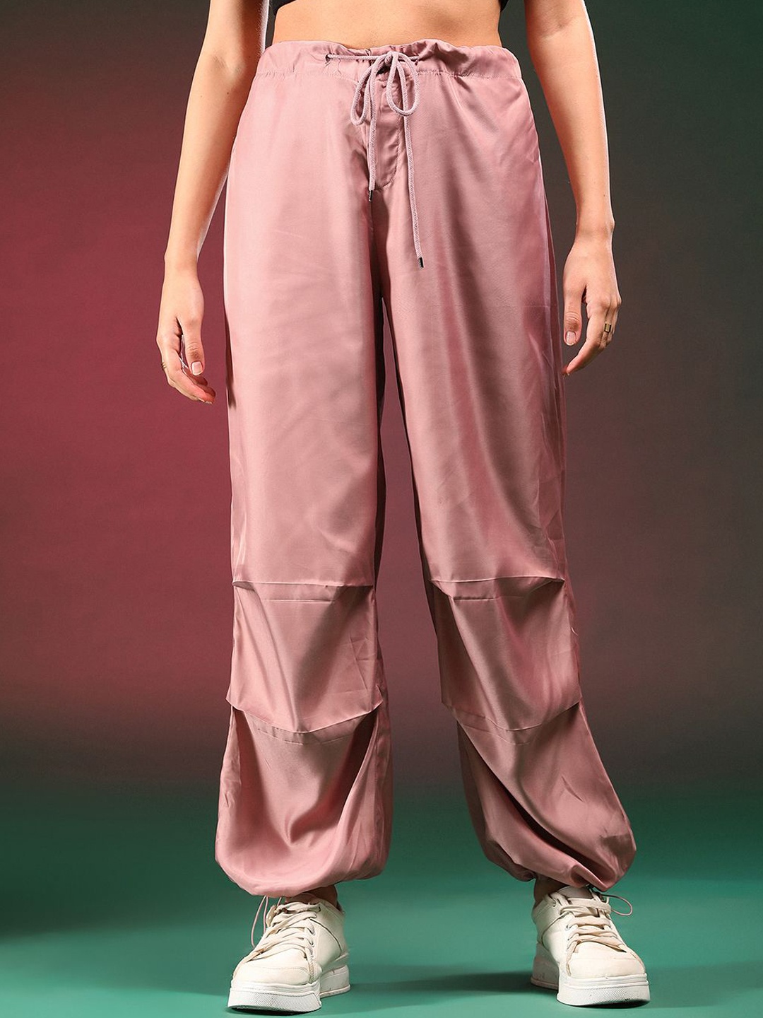 

Kotty Women Solid Relaxed Loose Fit High-Rise Easy Wash Trousers, Brown