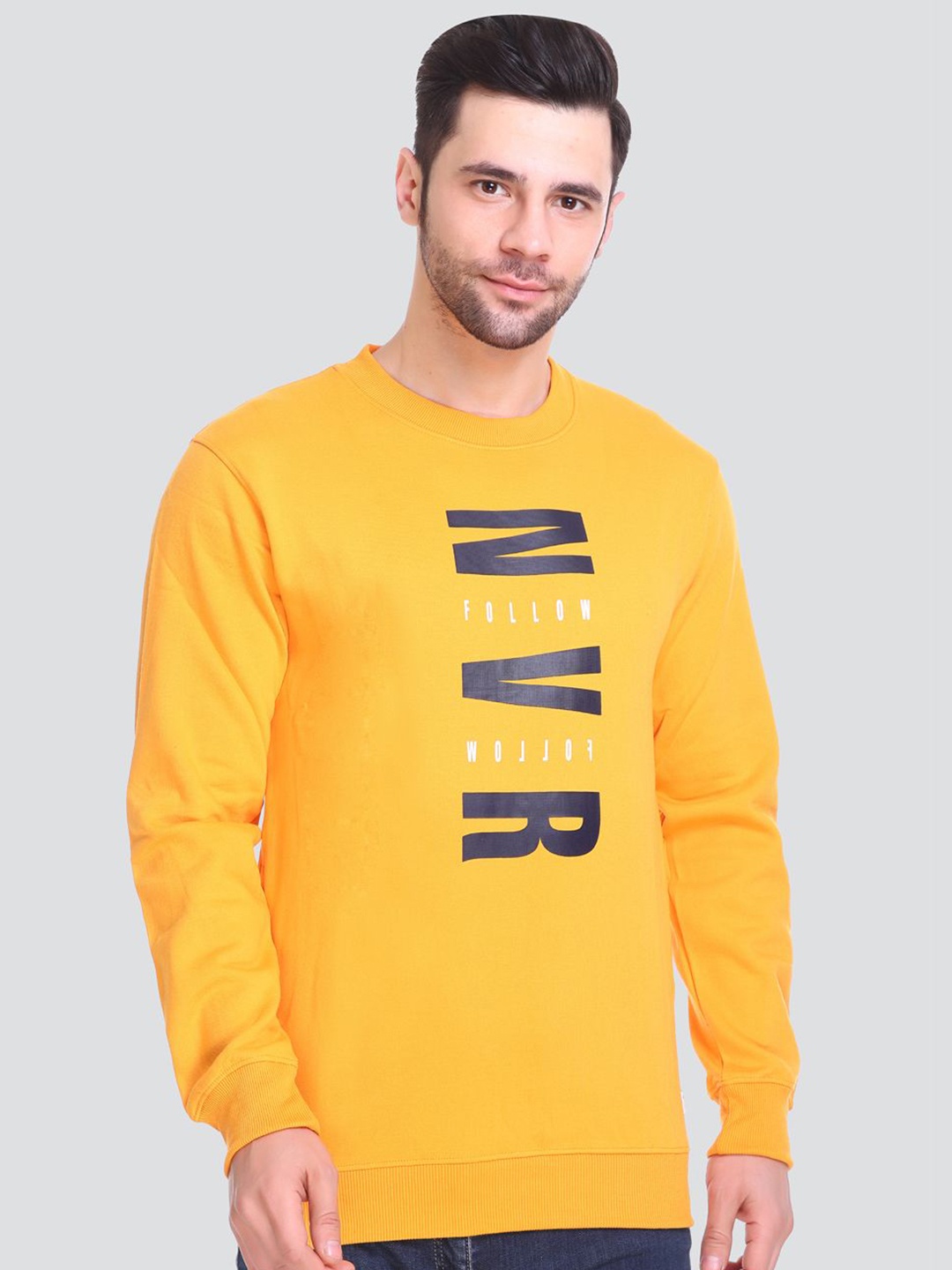 

HB Honey Bee Men Embroidered Sweatshirt, Yellow