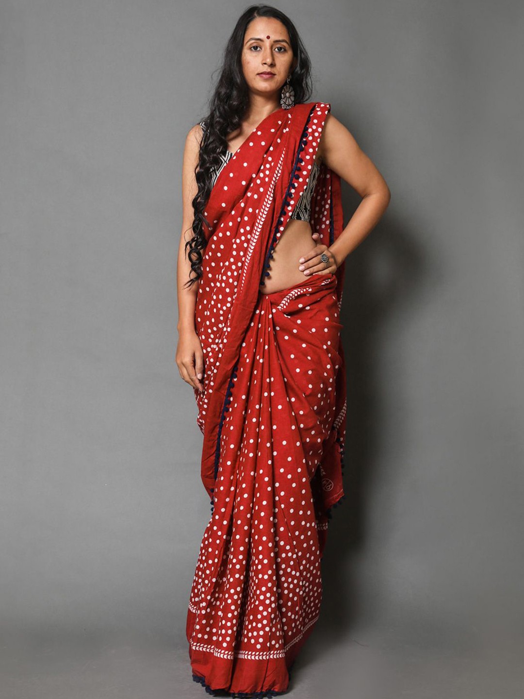 

BUTA BUTI Polka Dot Pure Cotton Saree, Red