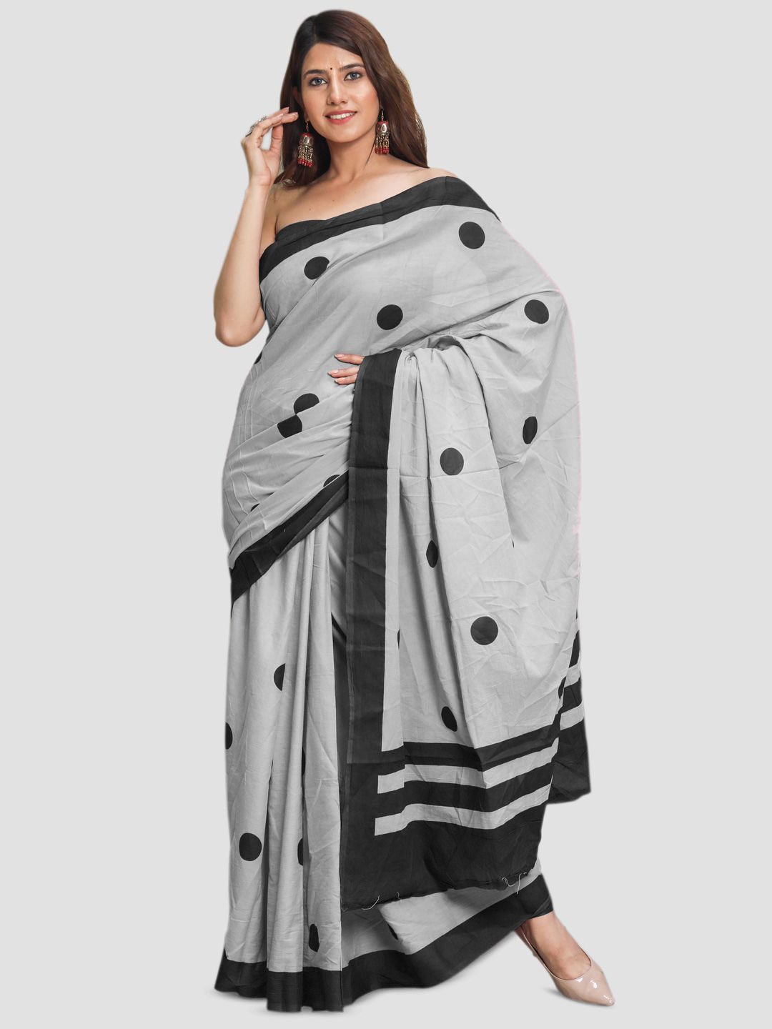 

BUTA BUTI Polka Dot Pure Cotton Saree, Grey