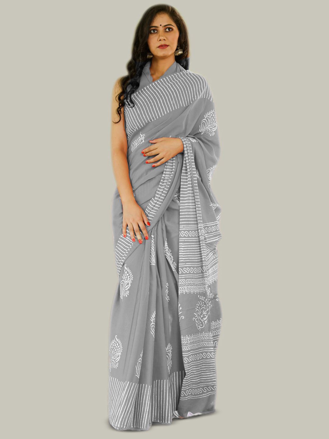 

BUTA BUTI Floral Printed Pure Cotton Saree, Grey