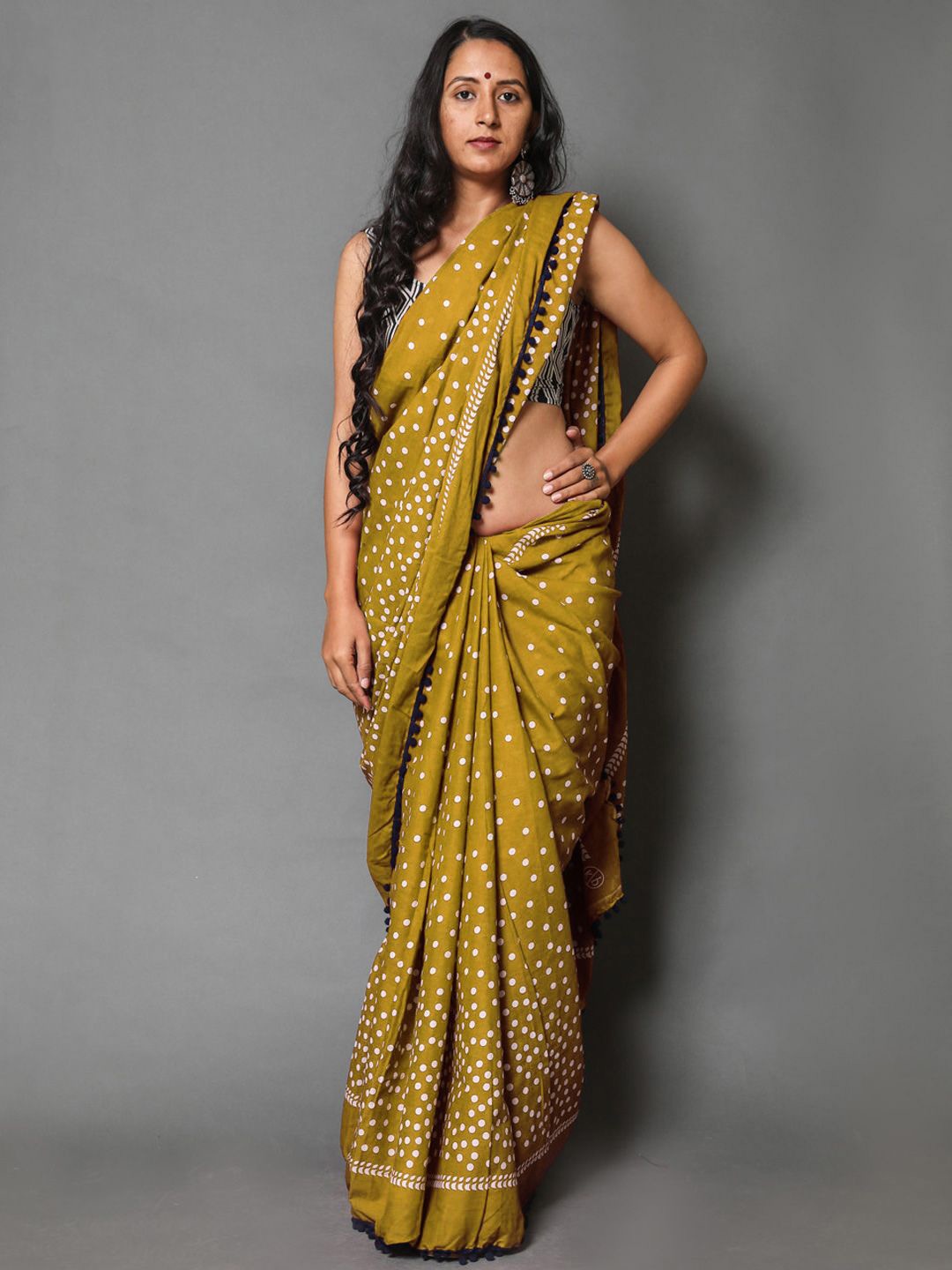 

BUTA BUTI Polka Dot Pompom Pure Cotton Saree, Olive