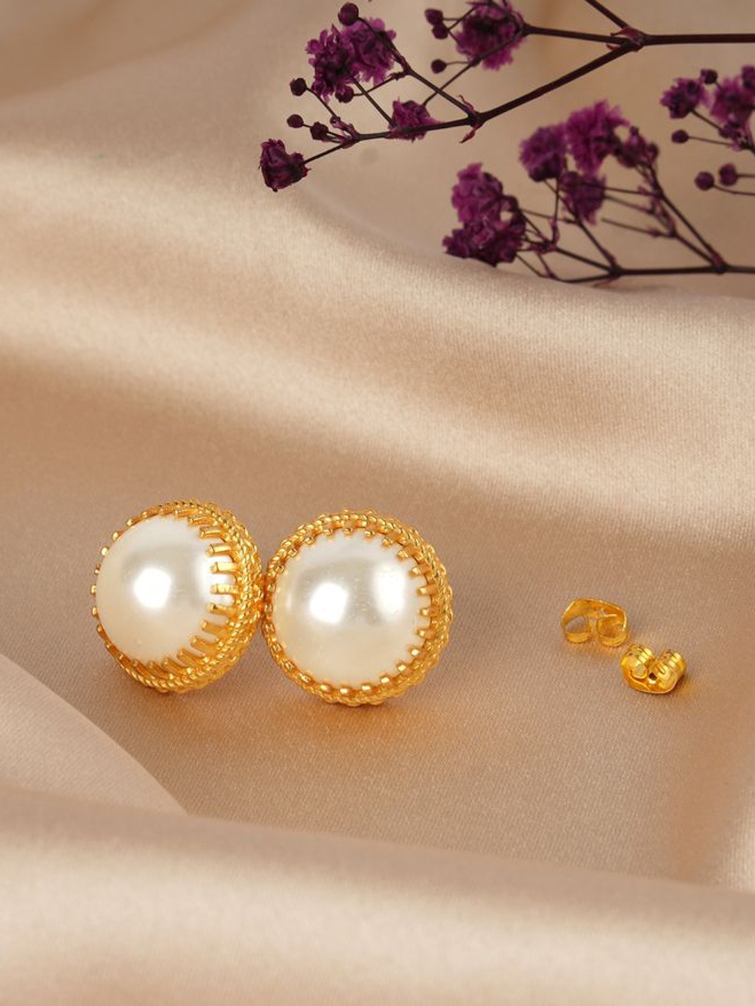 

TOTAPARI Gold-Plated Pearl Beaded Studs Earrings