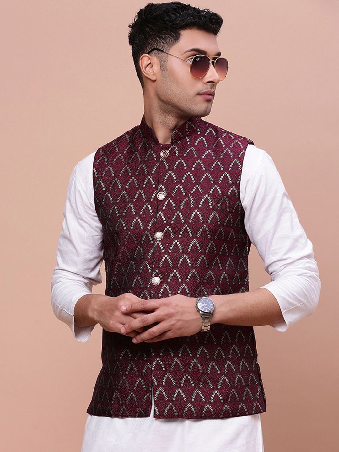 

SHOWOFF Woven-Design Slim-Fit Nehru Jacket, Maroon