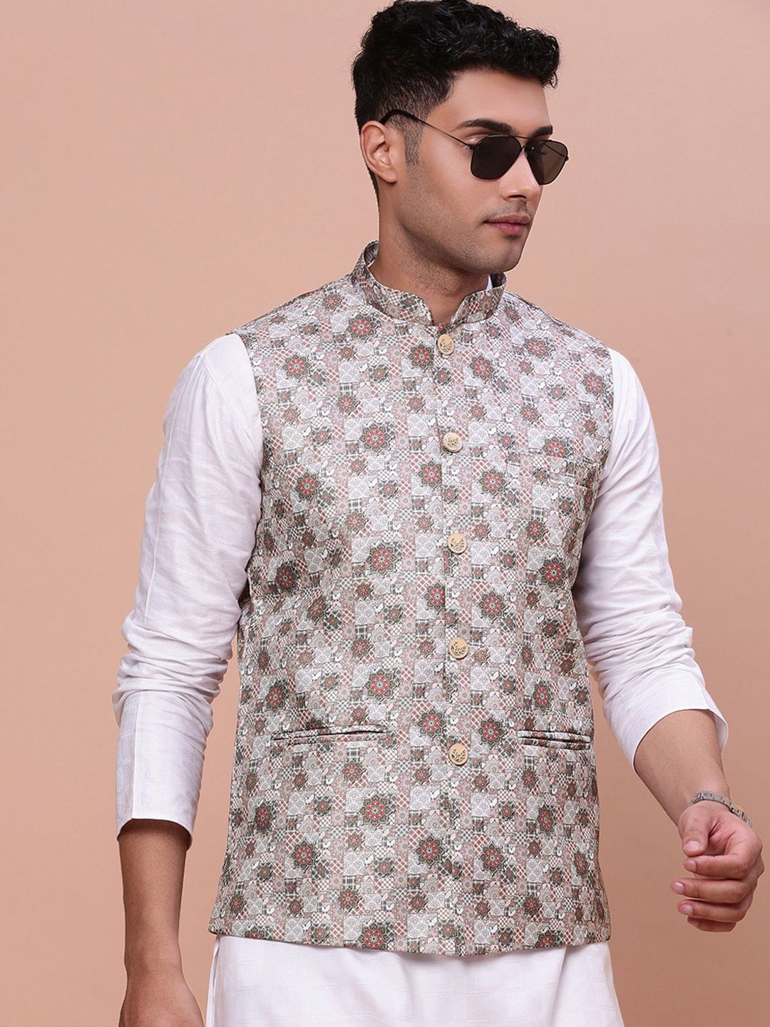 

SHOWOFF Woven-Design Slim-Fit Nehru Jacket, Brown