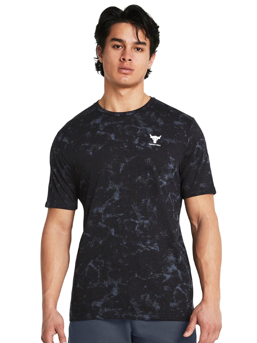 

UNDER ARMOUR Men Printed Round Neck Cotton Tshirt, Black