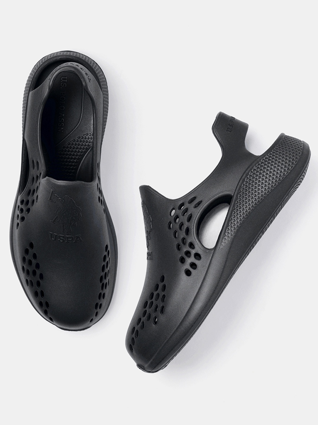 

U.S. Polo Assn. Men Self-Design Clogs Flip Flops NOAN, Black
