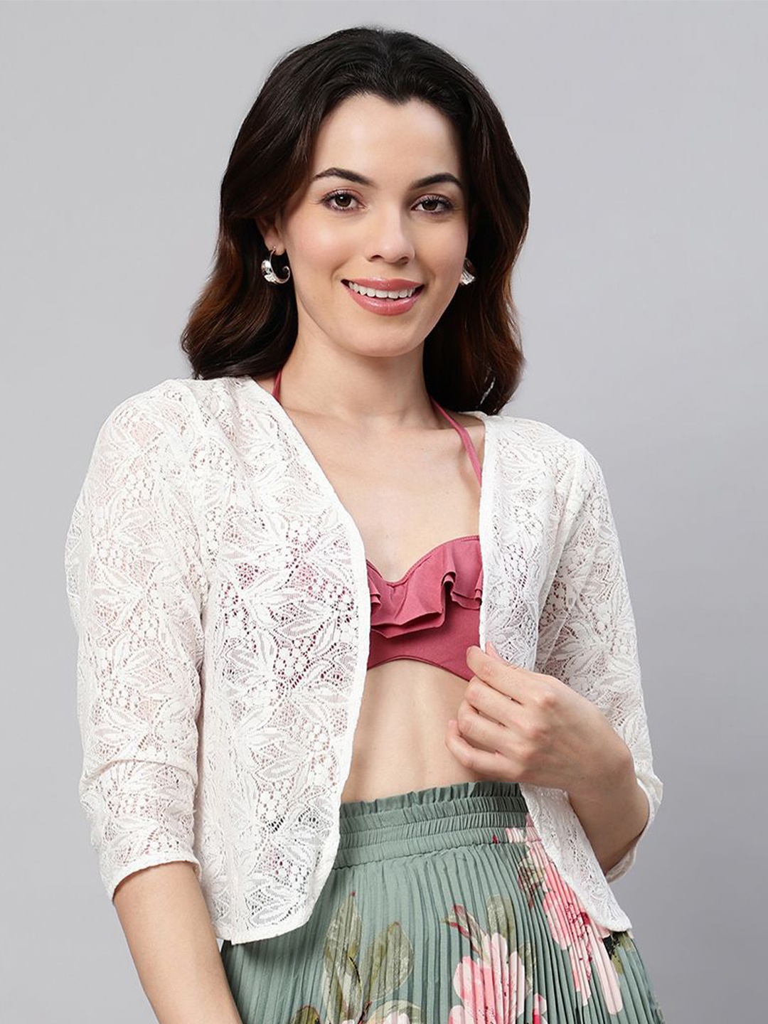 

UnaOne Self Design Sheer Cotton Lace Crop Open Front Shrug, Off white