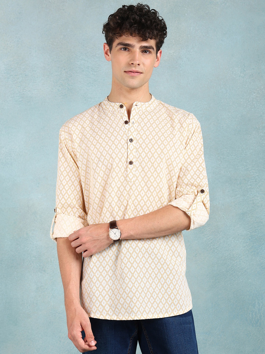 

Ethnic Bay Geometric Printed Roll-Up Sleeves Cotton Straight Kurta, Off white