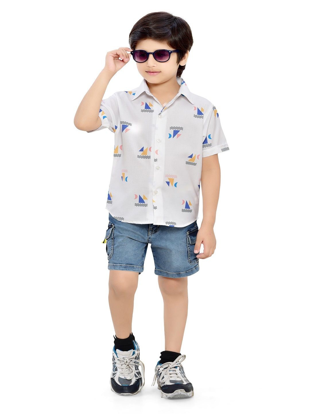 

BAESD Boys Comfort Printed Casual Shirt, White