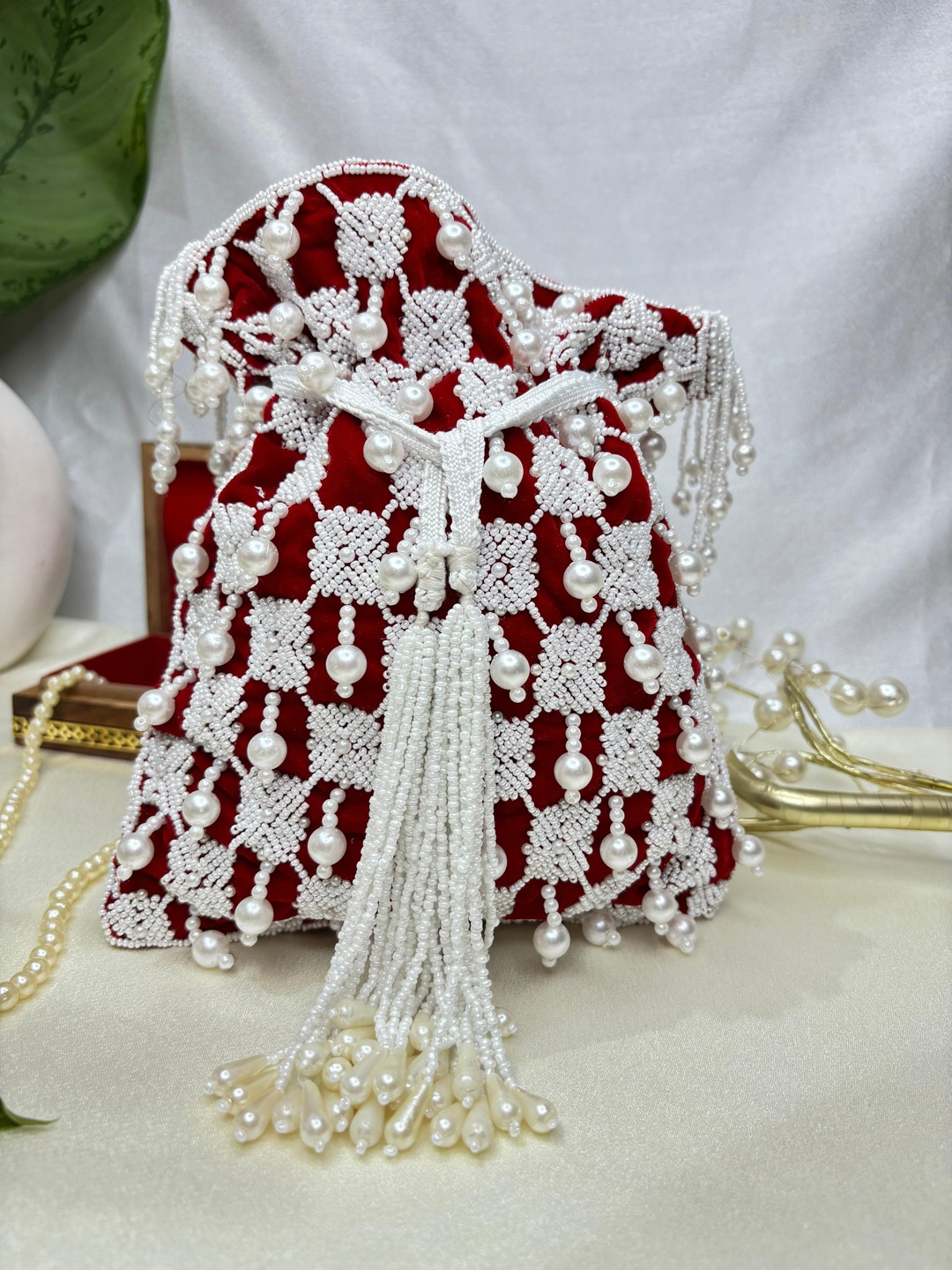 

trendy crafts Embroidered Pearl Beaded Potli Clutch, Red