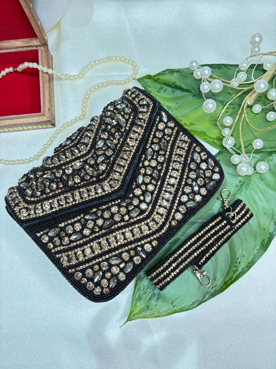 

trendy crafts Embellished Envelope Clutch, Black