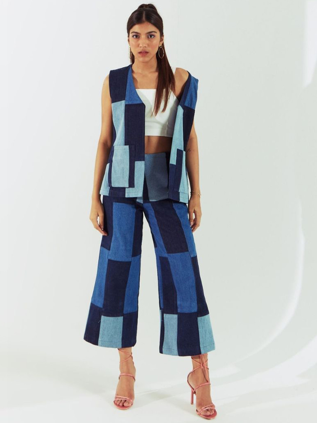 

CLOTHES ON MY MIND V-Neck Coat With Trousers, Navy blue