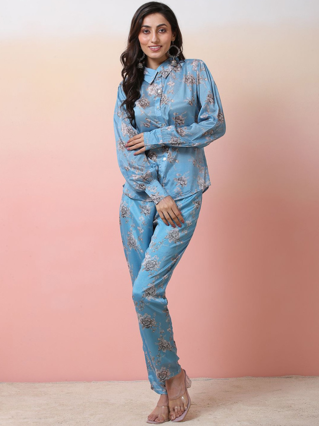 

Sangria Cerulean Floral Printed Chinnon Shirt With Trousers, Blue