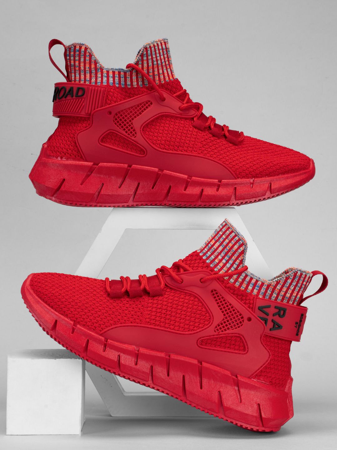 

RapidBox Men Woven Design Sneakers, Red