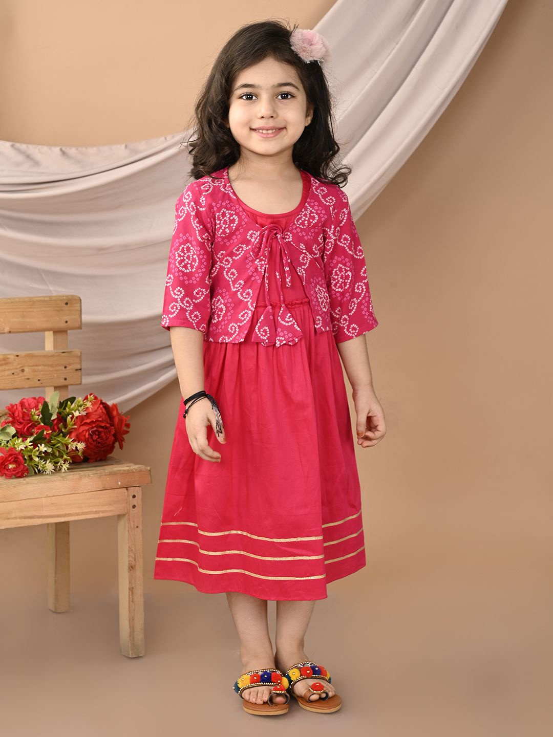 

Sangria Girls Cotton Round Neck Dress With Bandez Jacket, Pink