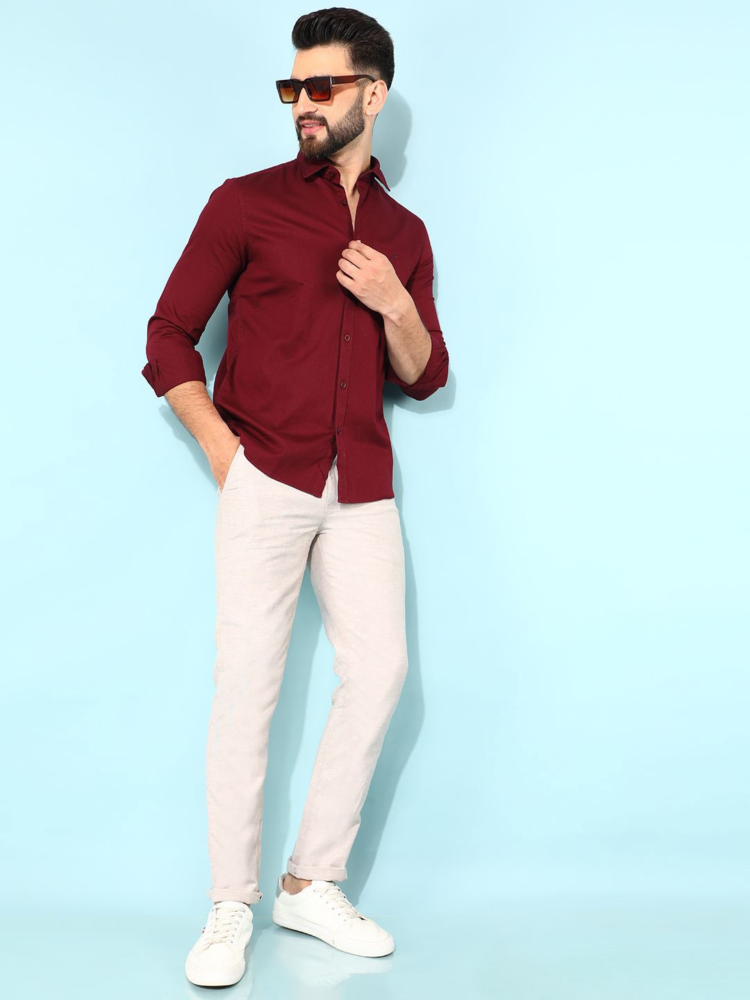 

Crimsoune Club Men Classic Slim Fit Opaque Casual Shirt, Maroon