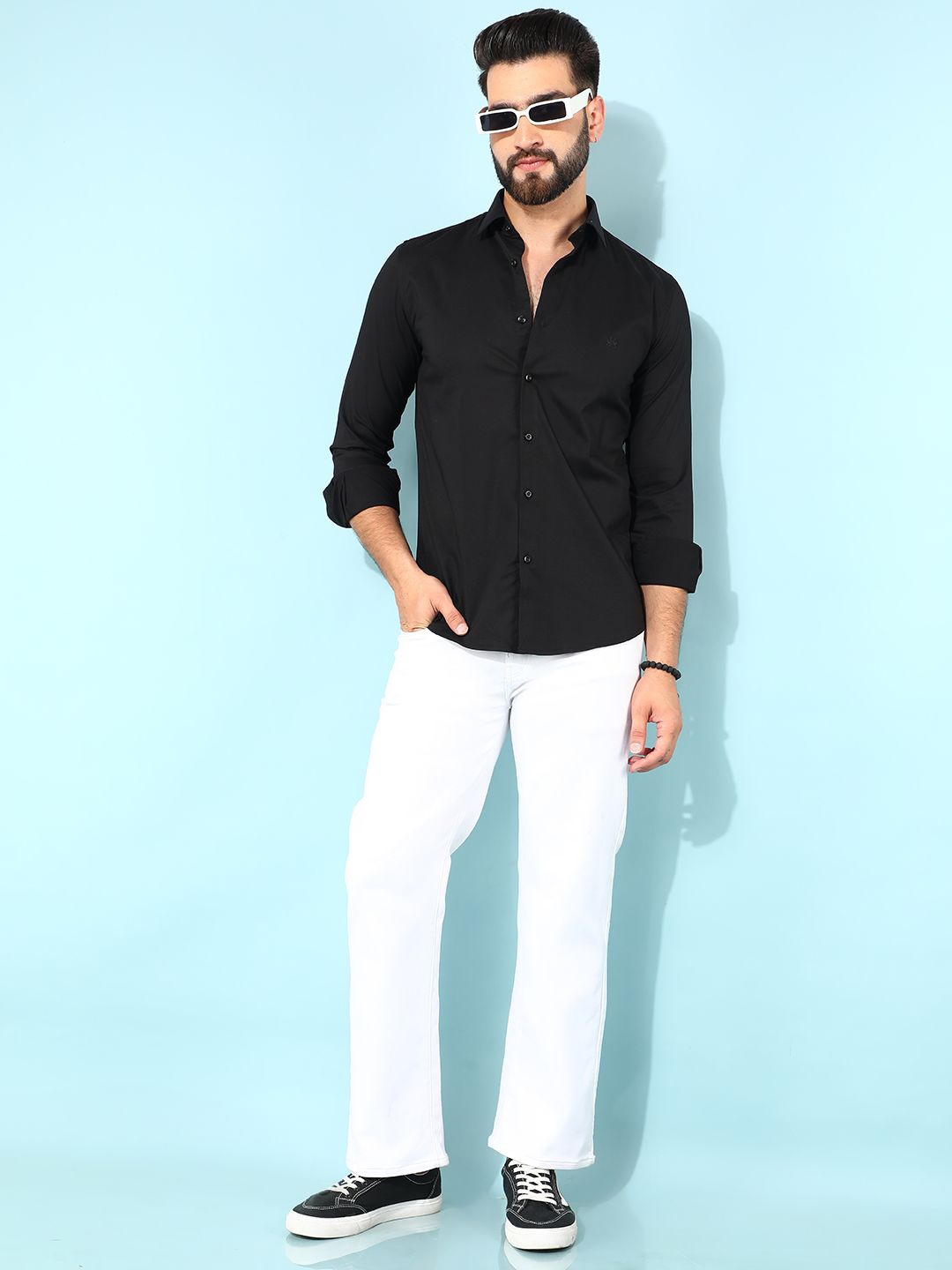

Crimsoune Club Men Classic Slim Fit Casual Shirt, Black