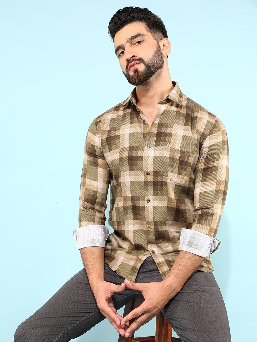 

Crimsoune Club Men Classic Slim Fit Buffalo Checks Opaque Checked Casual Shirt, Brown