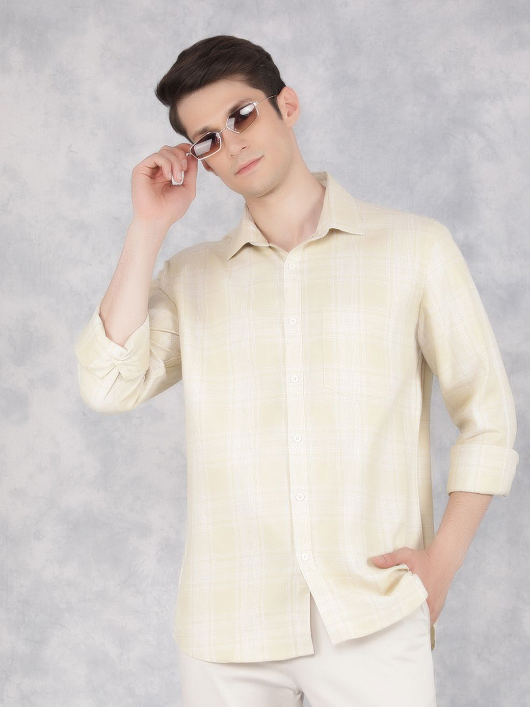 

Crimsoune Club Men Classic Slim Fit Opaque Checked Casual Shirt, Yellow