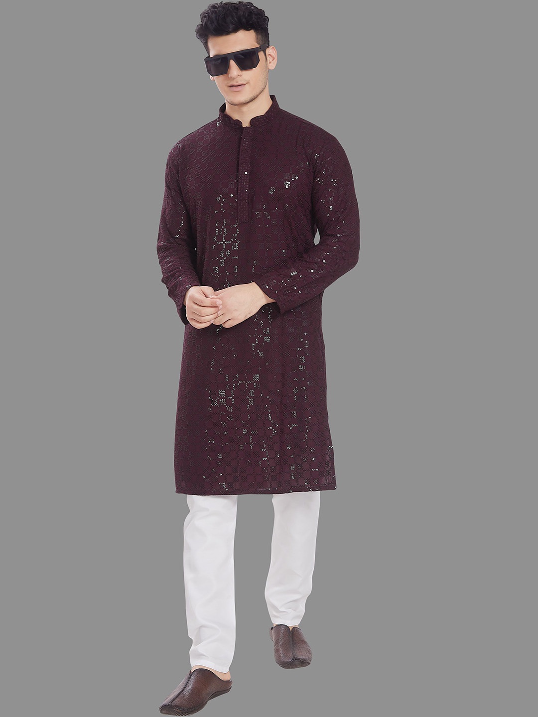 

Rani Saahiba Embellished Mandarin Collar Straight Kurta, Burgundy