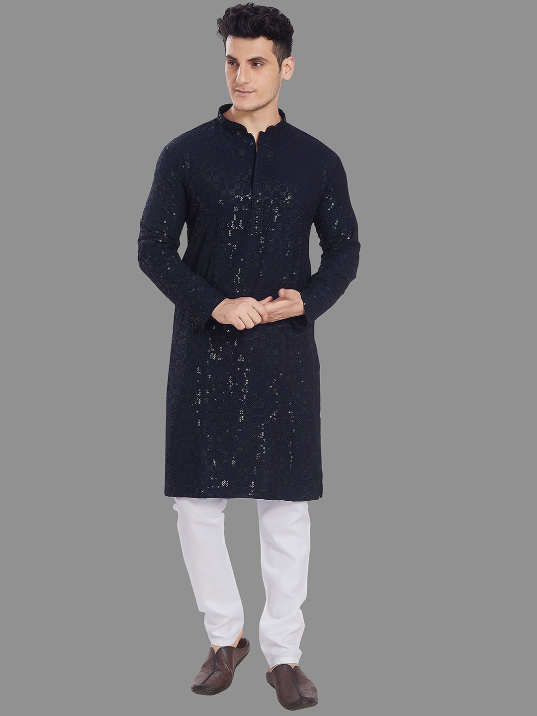

Rani Saahiba Embellished Mandarin Collar Straight Kurta, Navy blue