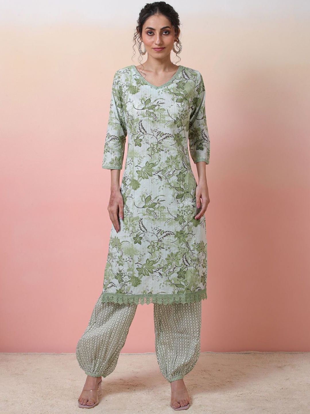 

Sangria Floral Printed Regular Pure Cotton Kurta with Harem Pants, Green