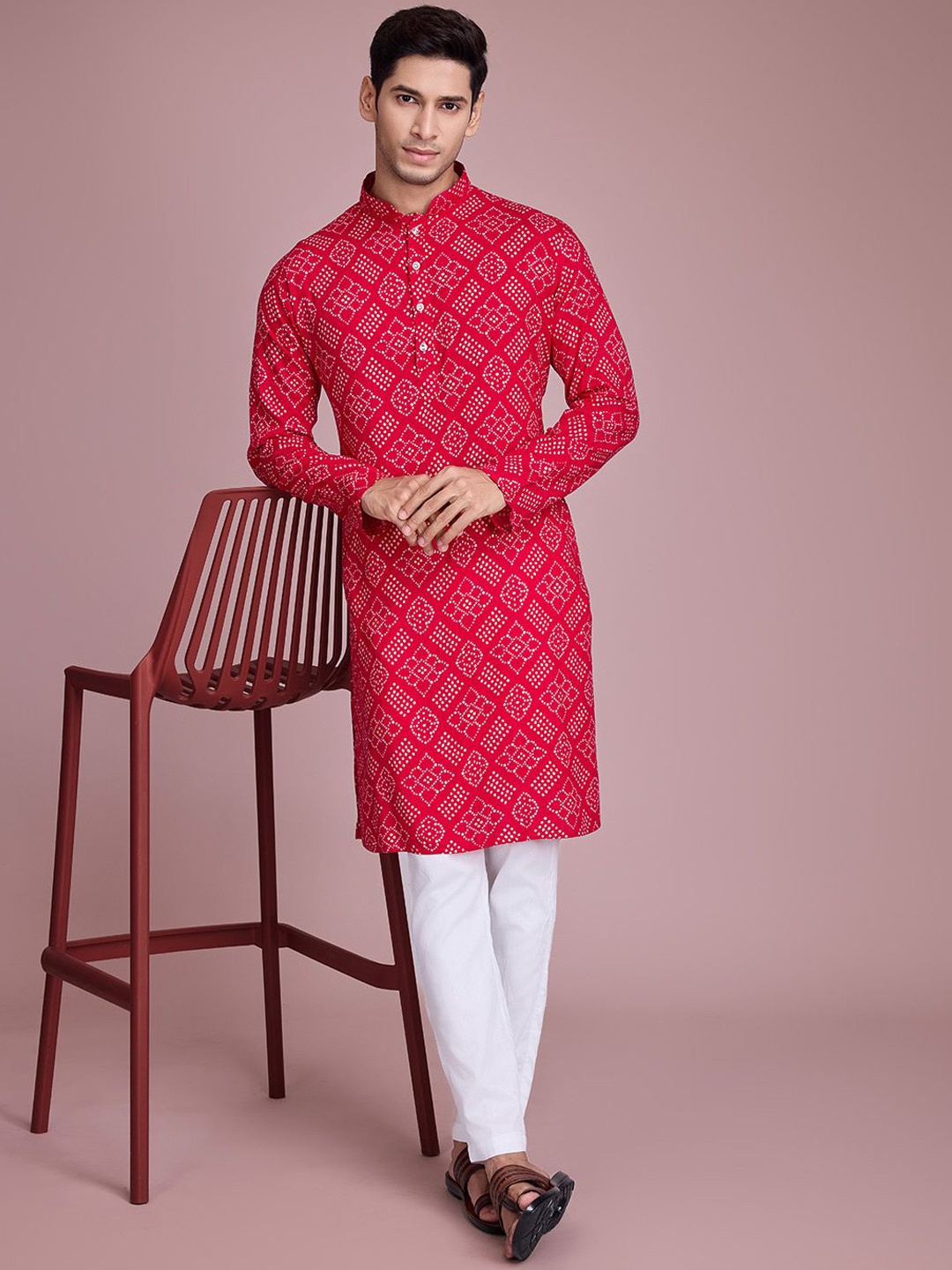 

SHUBHVASTRA Bandhani Printed Mandarin Collar Long Sleeves Straight Kurta, Pink