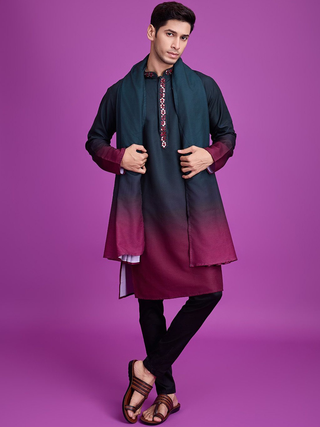 

SHUBHVASTRA Ombre Printed Mandarin Collar Mirror Work Straight Kurta, Green
