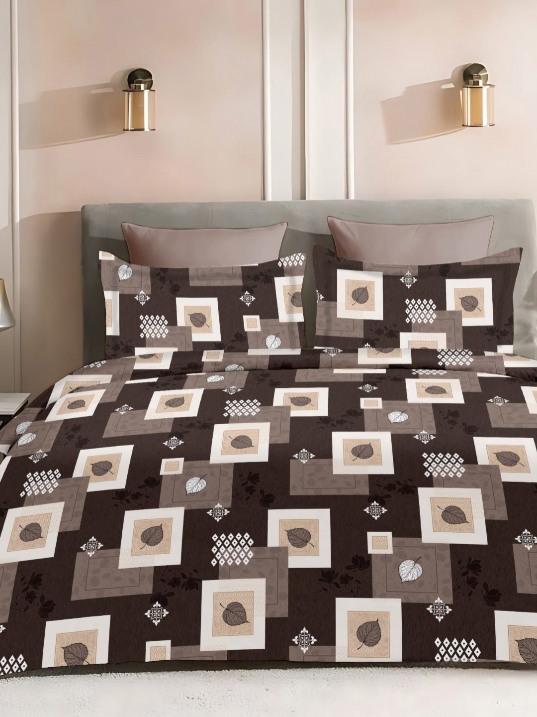 

Laying Style Brown & White Floral Printed Double King Regular Bedding Set