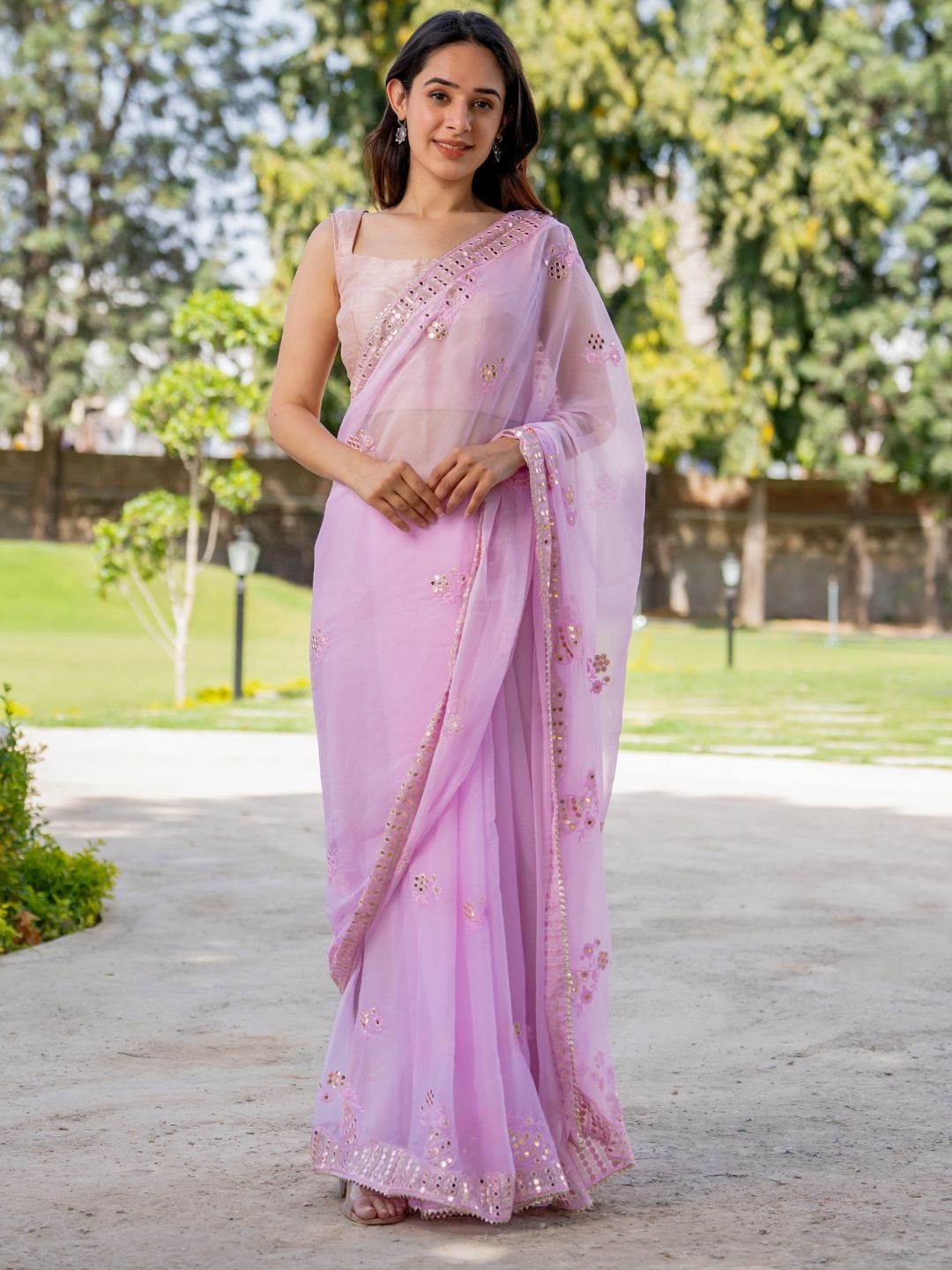 PRETTY PALLU Floral Mirror Work Saree, Pink