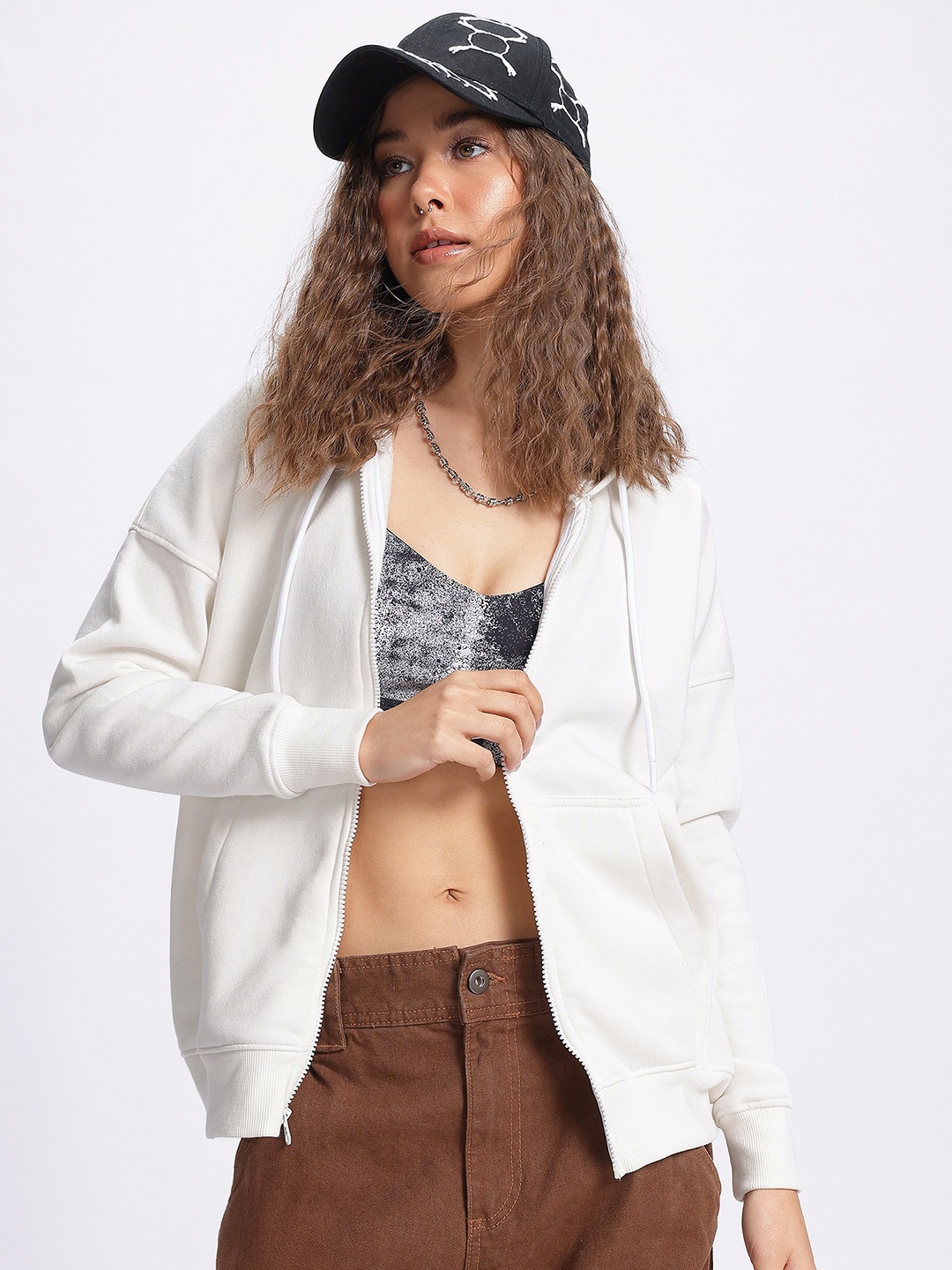 

DressBerry Mist Rush Hooded Sweatshirt, White