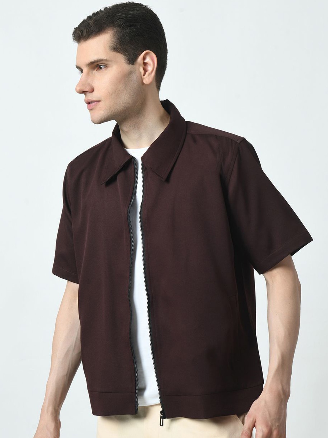 

EKSDEE Men Solid Lightweight Crop Tailored Jacket with Embroidered, Maroon