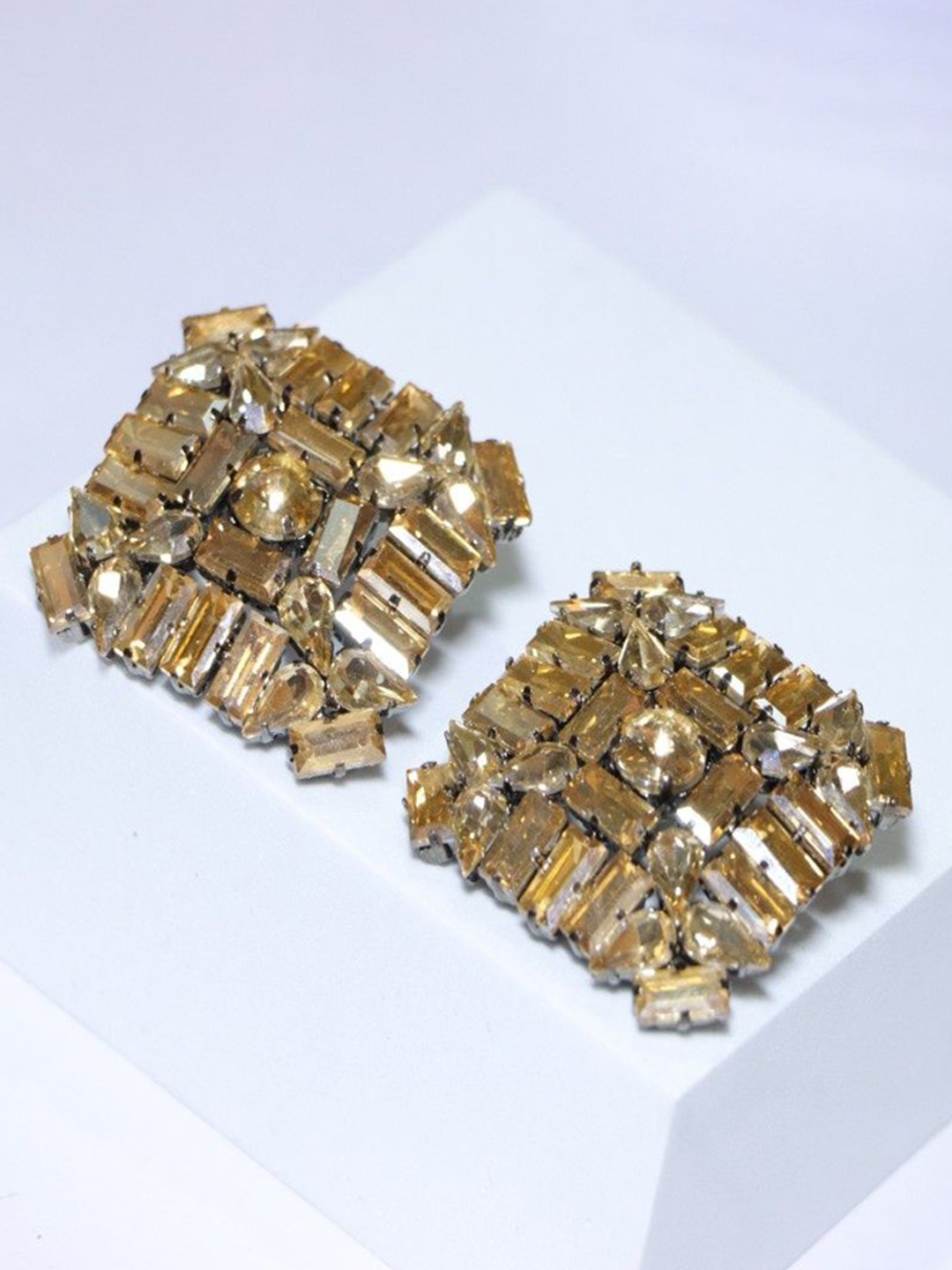 

AMADA JEWELS Stone Studded Square Studs Earrings, Gold
