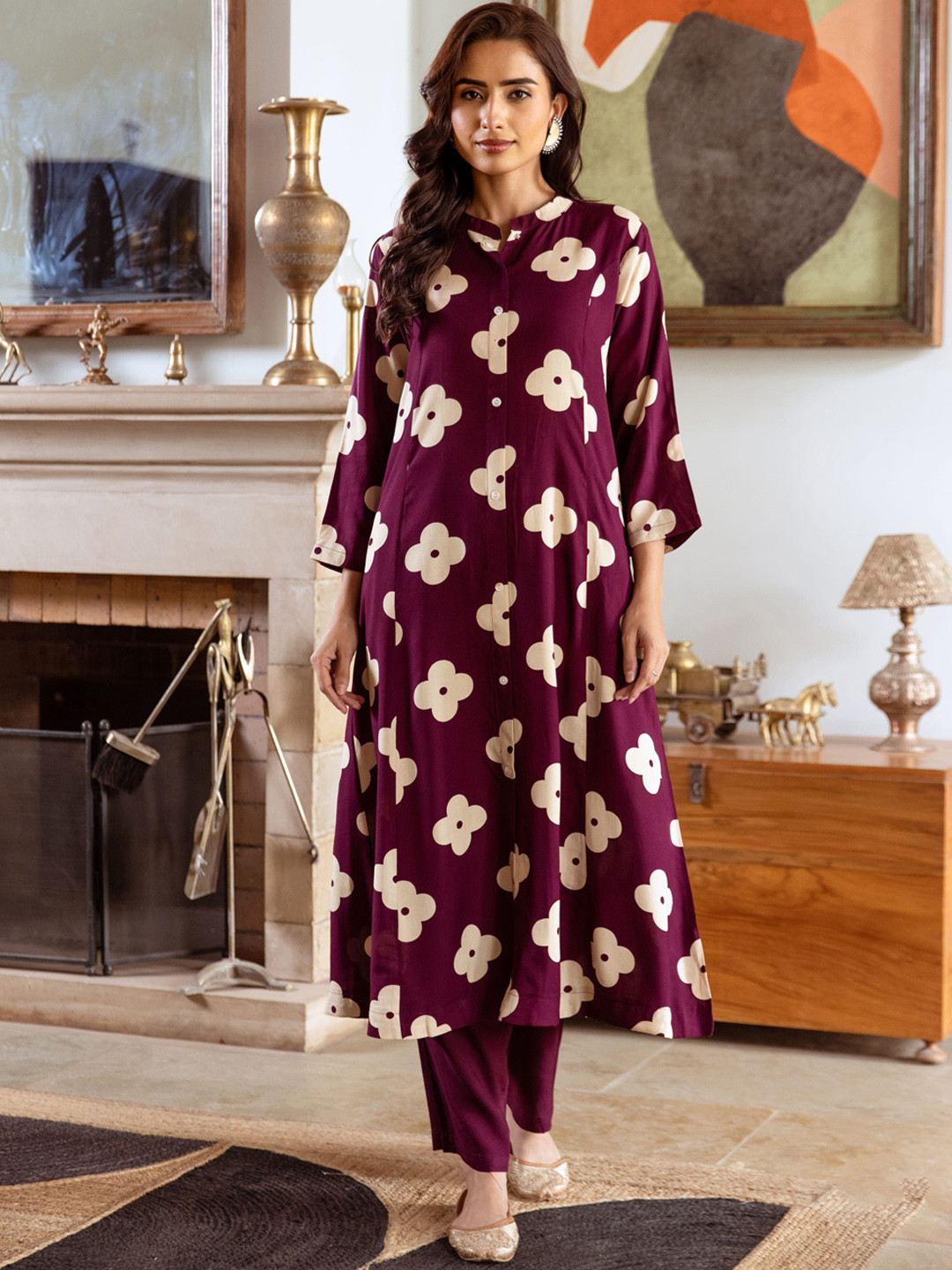 

INDYES Floral Printed Band Collar A-Line Kurta with Trousers, Burgundy