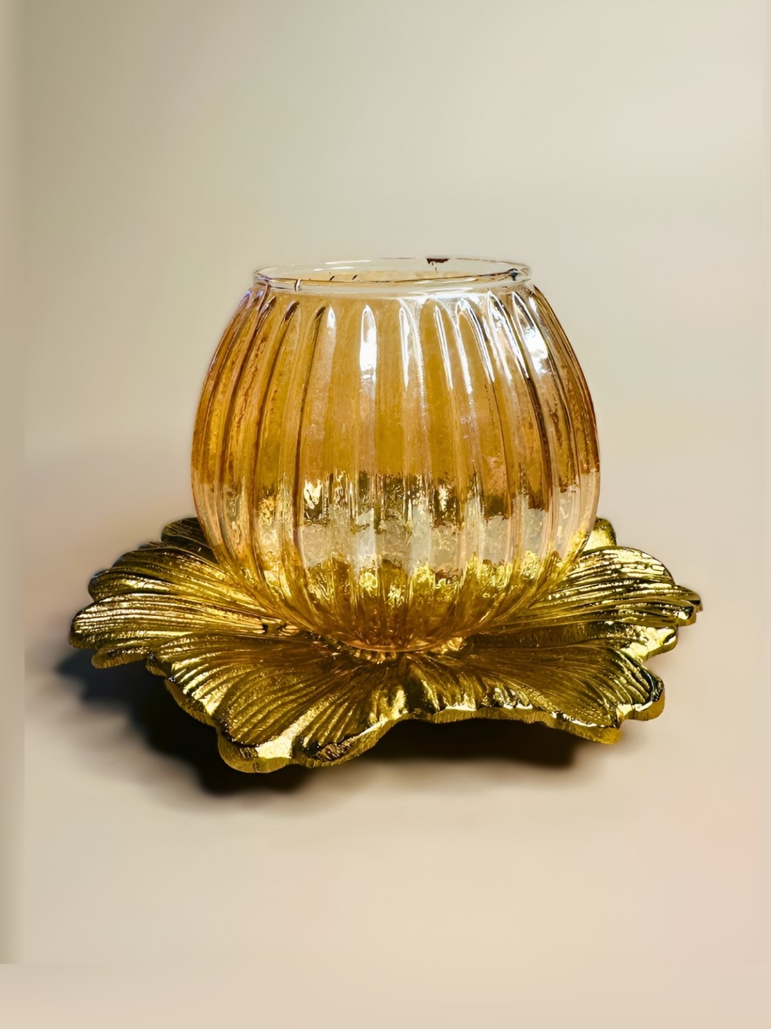 

NURTURE INDIA Brown Textured Glass Lamp With Metal Platter, Gold