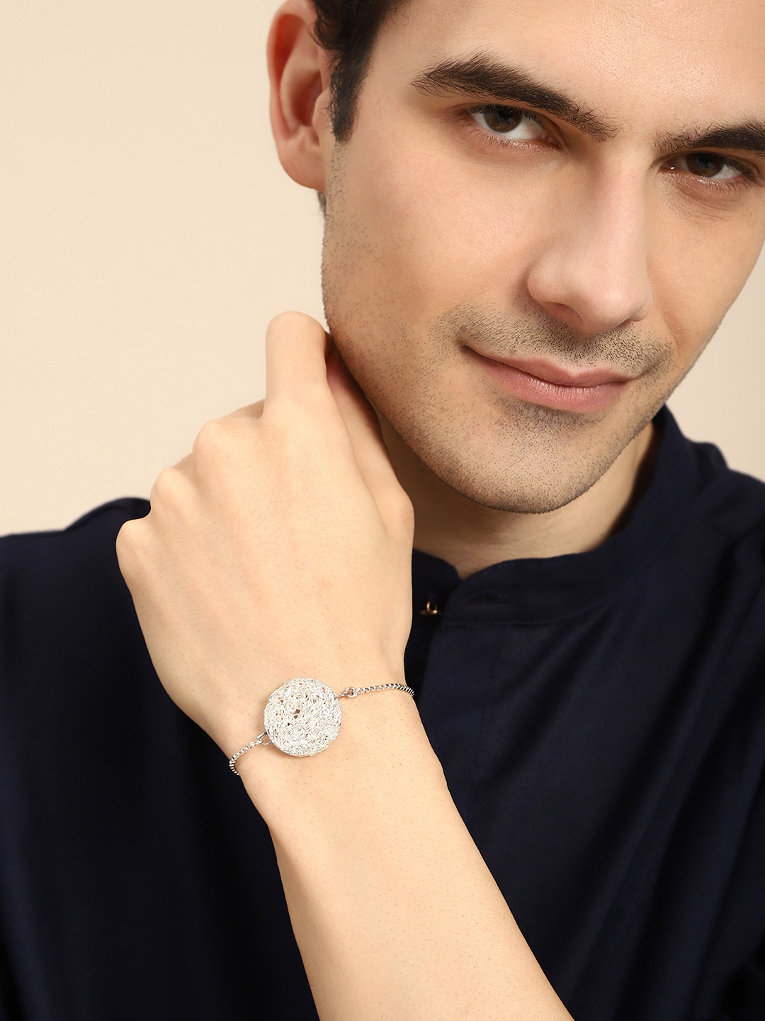 

House of Pataudi Unisex Rakhi, Silver