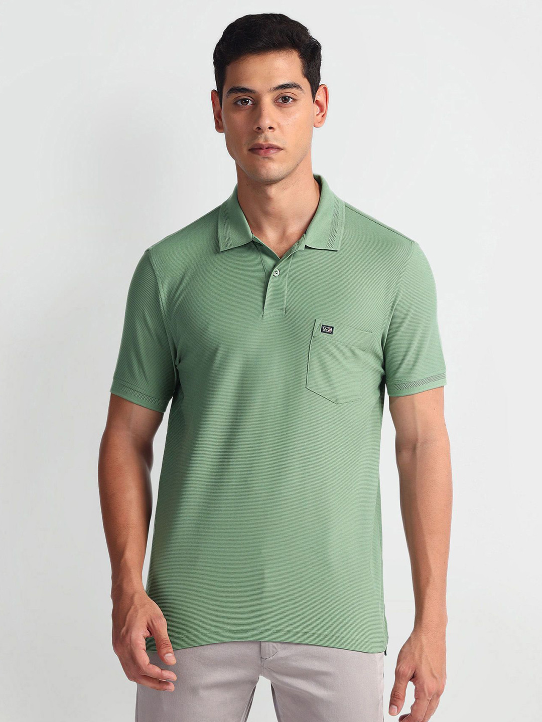 

Arrow Sport Men Solid Polo Collar Cotton Tshirt, Green