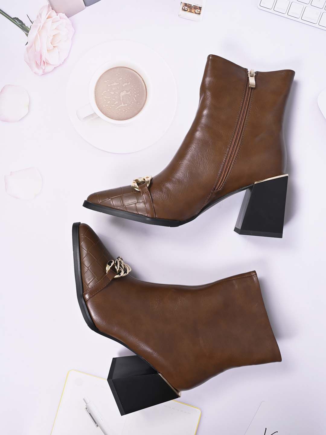 

Ronnie Women Block-Heeled Regular Boots, Brown