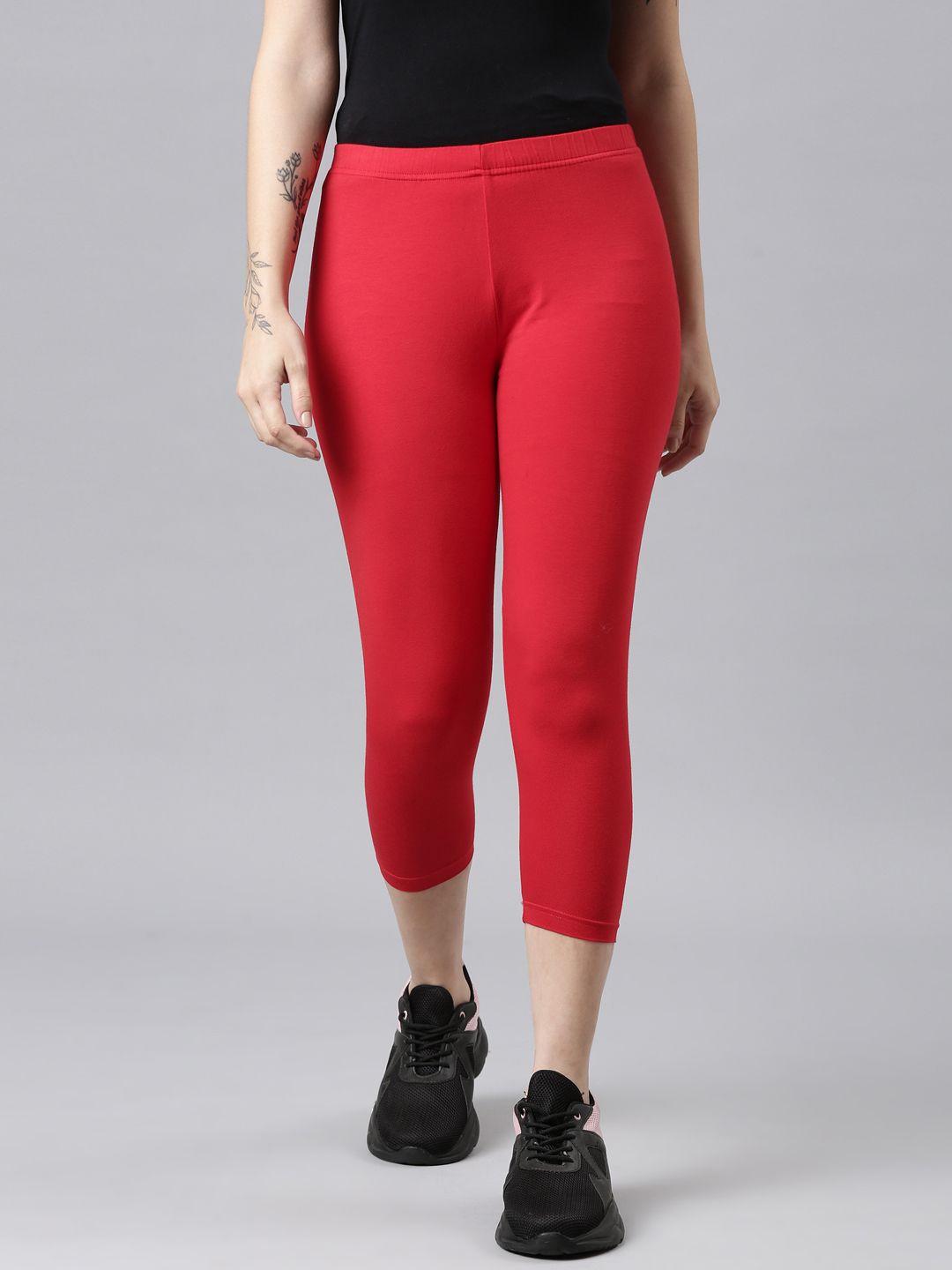 

DIXCY SCOTT Slimz Three-Fourth Length Leggings, Red