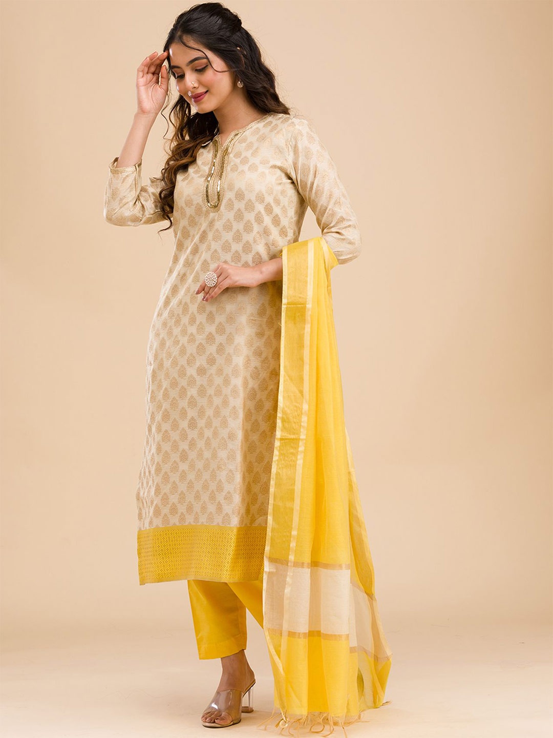 

Koskii Ethnic Motifs Embroidered Notch Neck Straight Kurta With Trousers & Dupatta, Beige